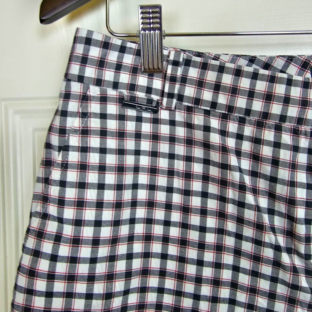 Lauren Ralph Lauren Active Bermuda Shorts Black, White & Red Plaid Size 6 - Picture 3 of 7
